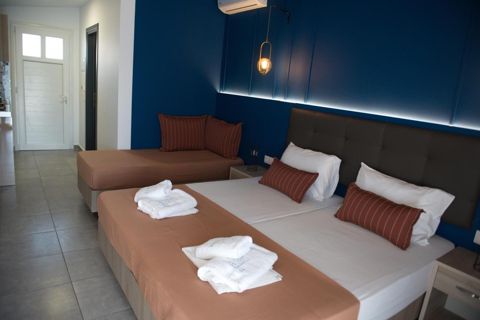 Aegean Blue Apartments & Suites 乐托卡亚 外观 照片